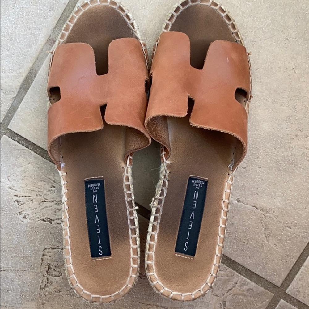 Steve Madden 8.5 wedges